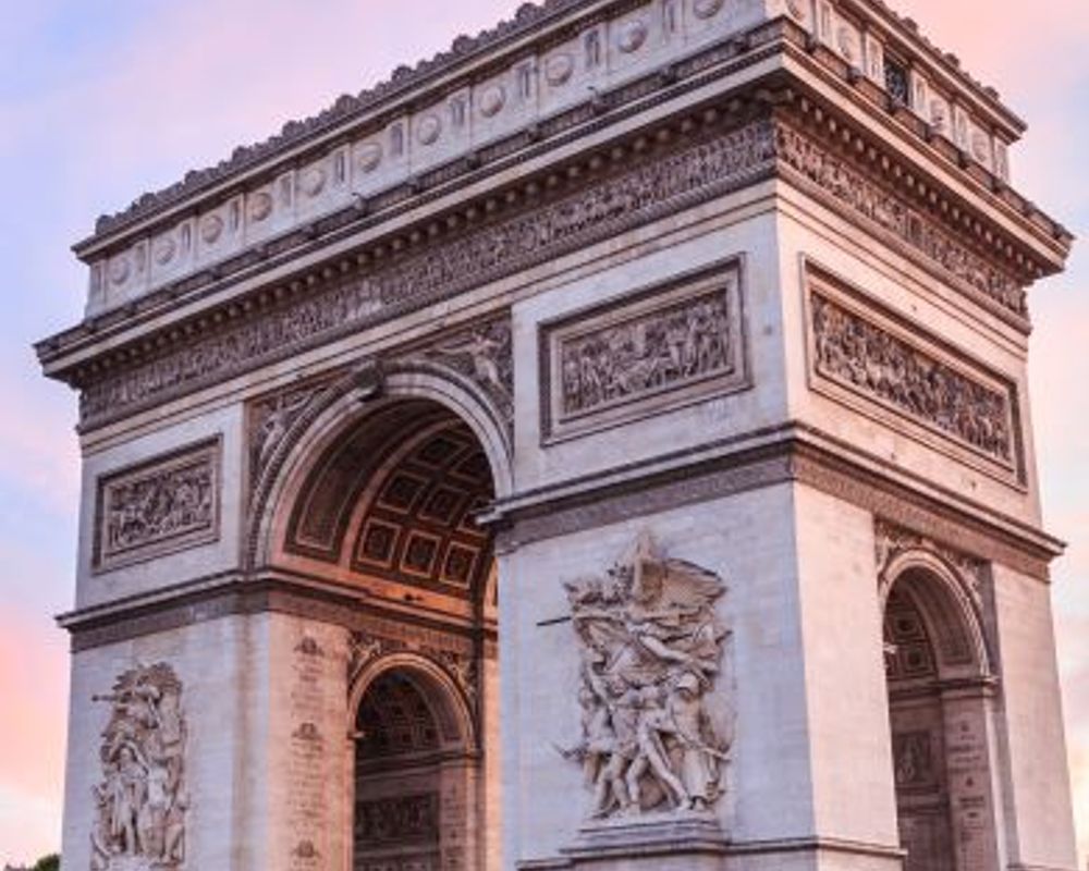 parigi anteprima 1.jpeg